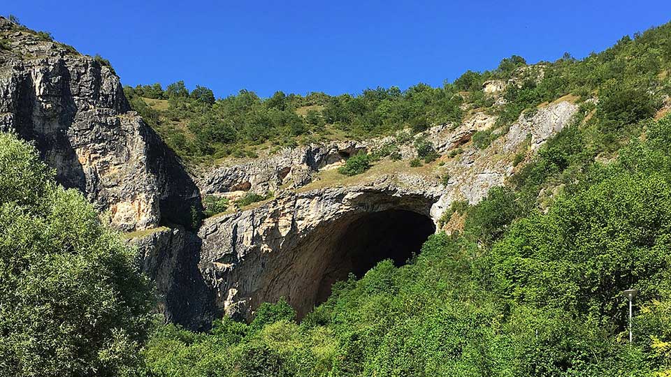 Peshna a cave with the largest opening in the Balkans