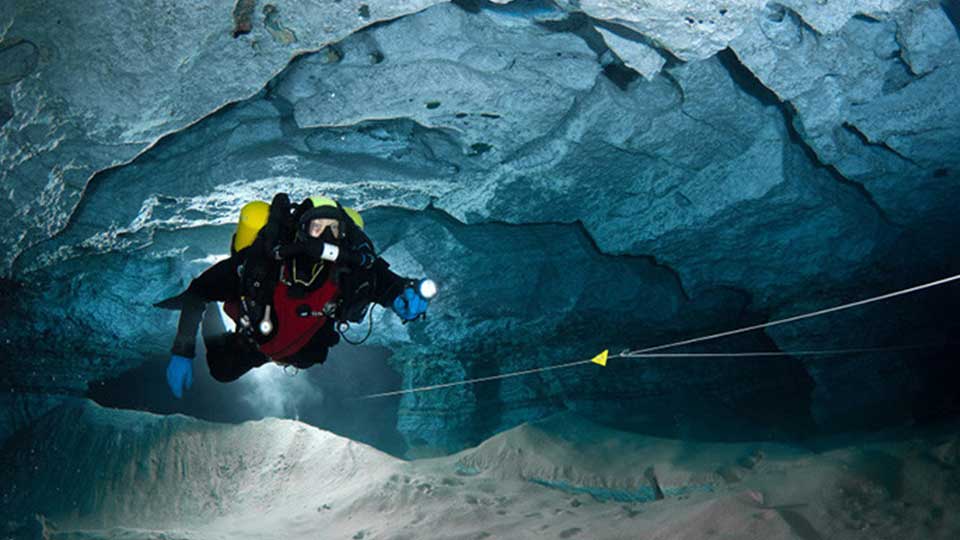 Gjonovica Cave