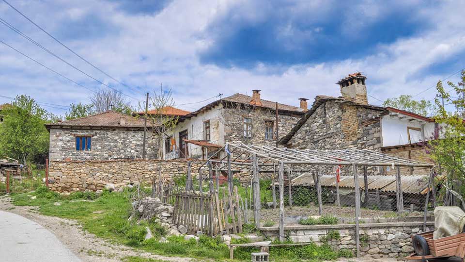 MANASTIR I VITOLIŠTA U MARIOVU